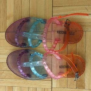 Steve Madden girls rainbow sandals size 13